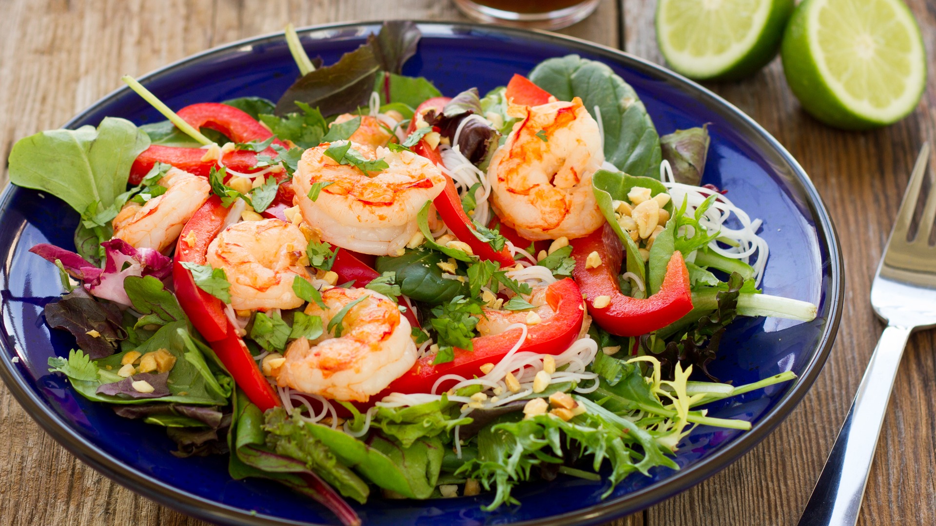 Salade thaï aux crevettes - Recette - ULTIME FIT