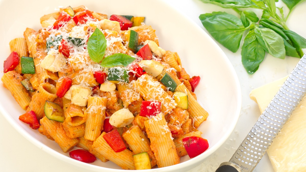 Rigatoni Au Poulet Et A La Sauce Rosee Recette Ultime Fit